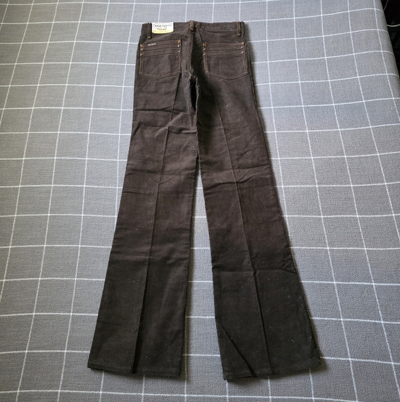 Vtg 70s Deadstock Hot Dogs Corduroy Flare Pants 28 x 34 - Picture 11 of 11